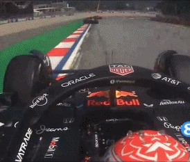 可能本不用换位！赛后调查判定维斯塔潘与拉塞尔1号弯接触无处罚