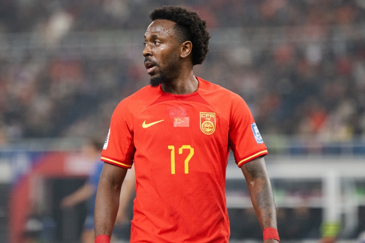 早报:利物浦4-0淘汰热刺,与纽卡会师联赛杯决赛!